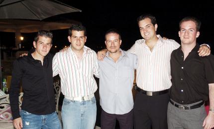 09052006 
Cándido García, Jesús Sánchez, Ricardo García, Roberto Garza y Gerardo Valdés.