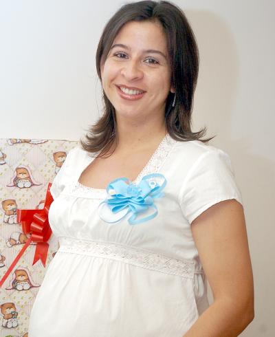 10052006 
Una tierna fiesta de canastilla disfrutó Ana Avelina Anaya.