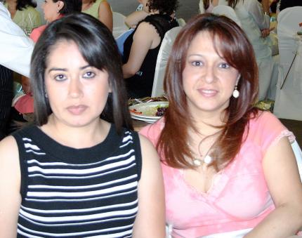 13052006 
 Pepis Villalobos y Elsa Mendoza