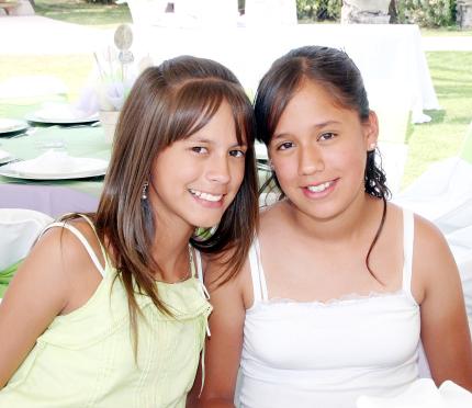 18052006 
Elva Rodríguez y Sofía Rodríguez.
