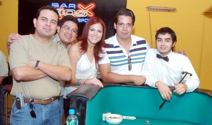 19052006 
Enrique Martínez, Jorge Solorio, Sofía Saldívar, Carlos de Mucha y William Álvarez.