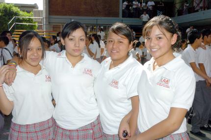 23052006 
Iris Puentes, Mayela Ramírez, Diana Moreno e Irma Rodríguez.