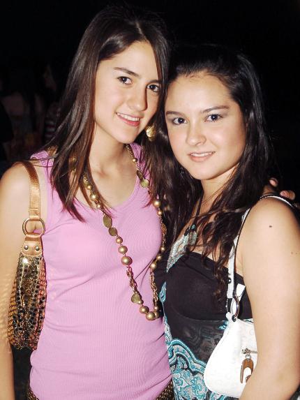 30052006
Rosy Bello y Mary Jose Arias.