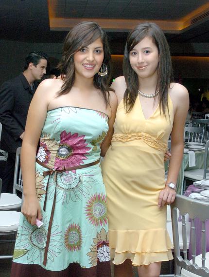 31052006 
Karla Lugo y Perla Herrera.