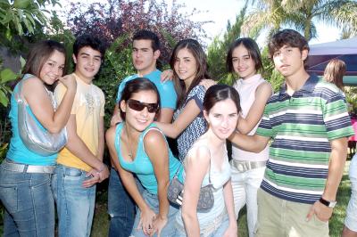 03062006
 Mariana Flores, Paulina García, Mariana Díaz, Marcela Rodríguez, Adelina Pérez, Miguel Murra, Andrés Anaya y Gerardo Castrellón