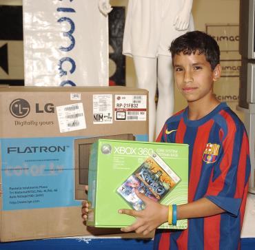 04062006 
Daniel Chávez.
