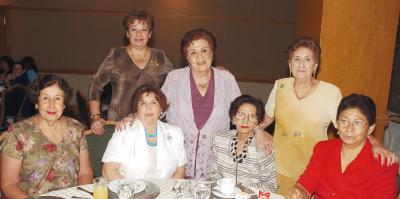 04062006 
María Eugenia Campa, Banchis de González, Mague de Saldaña, Amalia Gómez, Ofelia de Núñez, Isabel Montes y Blanquita Balandrano.
