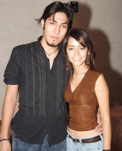 04062006 
Itzacoátl Muñoz y María Fernanda Fernández