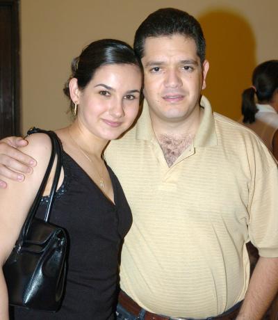04062006 
Montserrat de Jalife y Omar Jalife