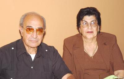 04062006 
José Iga y Salma de Iga.