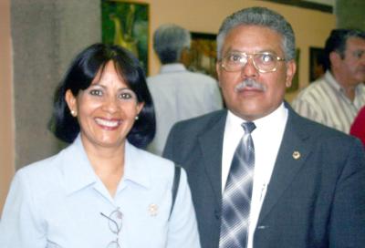 04062006 
Lino Zapata y Lety Gutiérrez de Zapata.