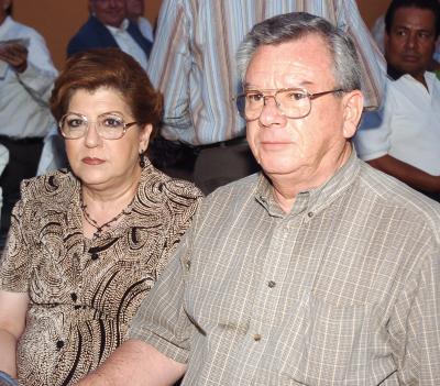 04062006 
María Cristina de Urtiaga y Miguel Urtiaga.