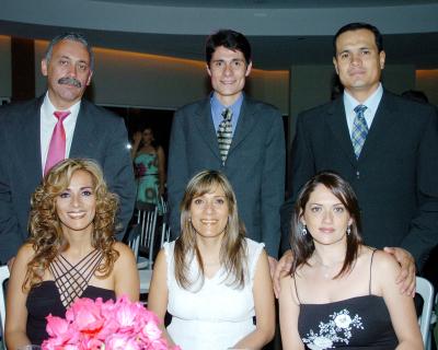 09062006 
Nora y Raymundo Escalante, Dora Irma e Íñigo González, Yadira y Víctor González.