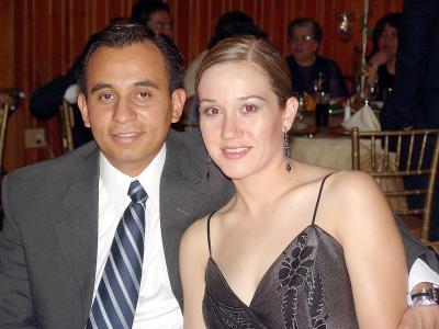 10062006 
Thamara Rodríguez y Sergio Hernández.
