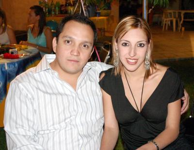 11062006 
Jan y Diana Guevara.