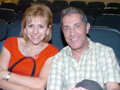 11062006 
Zamir Luna y Olga Pérez de Luna.