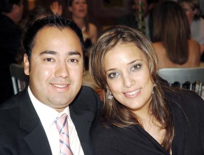 12062006 
Alberto Toledo y Beatriz Ruiz.