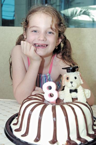 15062006 
Mari Sofi cumplió ochos años.