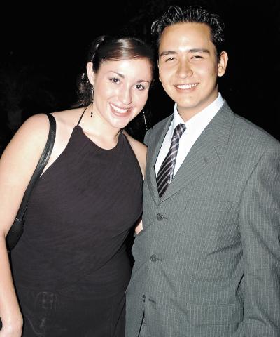 19062006 
Marilú Morales y Carlos Ibarra Rocha.