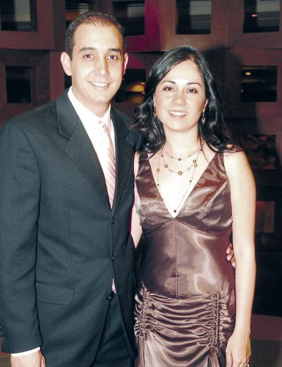 22062006 
Katia y Arturo Callau.