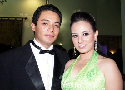 23062006 
Jorge Pérez y Mónica Cuadros.
