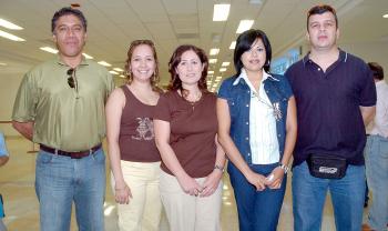 23062006 
Luis Ramos, Sergio Soria, Ana Jasso, Jéssica Espino y Sara Nájera viajaron a Mazatlán.