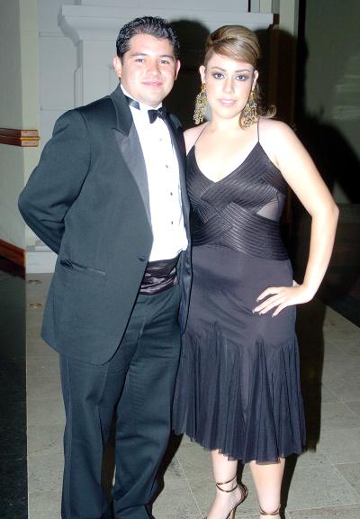 24062006
Luis Maeda y Alejandra Merino.