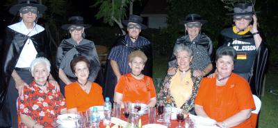 25062006 
Manuel, Leopoldo, Raúl, Octavio, Franz, Boni, Georgina, Elva, Esperanza y Leticia.