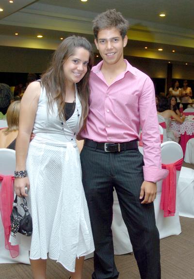 26062006 
Andrés Jaramillo y Bárbara Madero.