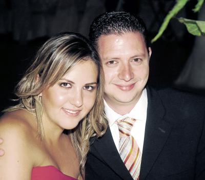 30062006 
Ana Acosta y Sergio Berlanga.