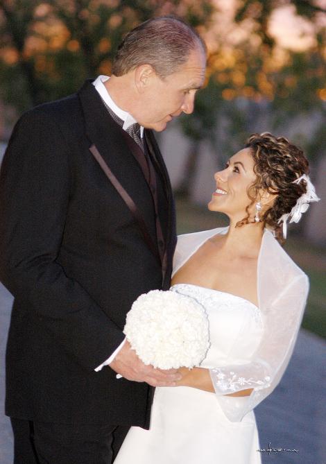 Sr. Daniel V. Malloy y Srita. Patricia Borrego Anzures contrajeron matrimonio el pasado primero de abril de 2006.
Estudio: Maqueda.