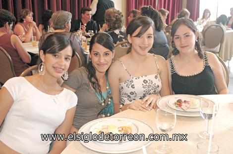 Susy Aguirre, Lucia Dueñes, Karla Lugo y Ana Cecy Saborit.