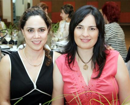 14072006 
Ana Nava de Fernández y Mariela Mijares