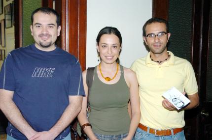 16072006 
Manuel Hernández, Tábata Ayup y Yohan Uribe