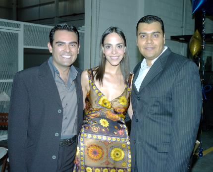 16072006 
Flavio López, Adriana Ortega y Marco Mercado.