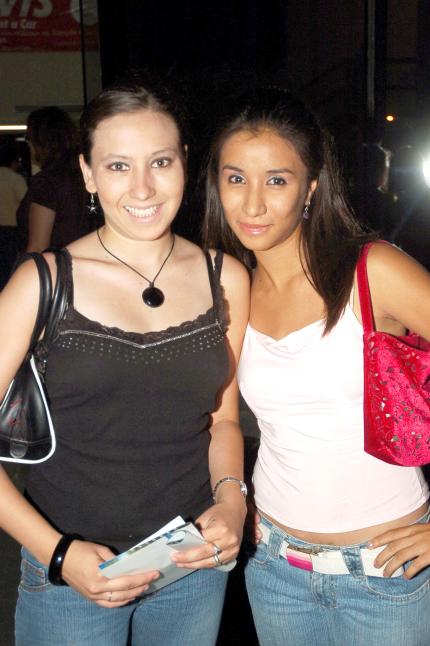 27072006
Olimpia Montoya y Caro Cigarroa.