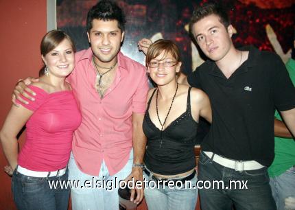 30072006 Any Barrio,Fito Martínez, Claudia Vázquez y Franco Ramos.     D-José Ángel Pérez, Kalyope Rodríguez y Anjie