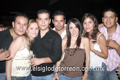 30072006 Judas López, Kariem Jalife de Ramos, Marco Antonio Ramos, Jorge Soto, Alejandra Domínguez, Cristina de la Torre y Jacobo Cadena.