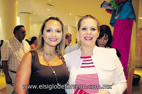 Cristina de Nahle y Perla de Roca.