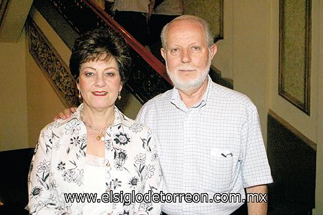 Mussy S. de Urow y León Urow.