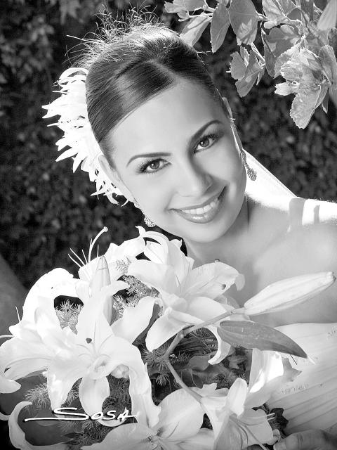 Lic. Amy Reyes Pámanes, el día de su enlace nupcial con el Lic. Juan Carlos Gómez Flores.


Estudio: Sosa.