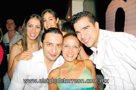 Omar, Norah, Marisol, Susana e Israel