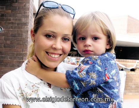 Erika González Rubio y Alexis Barbosa.