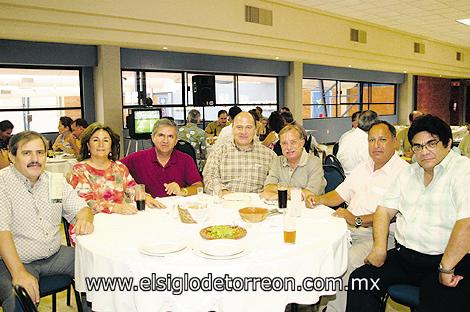 Primitivo González González, Tere Gutiérrez, Gerardo Salcido Esparza, Roberto Webb, Candido García, Salvador Ramírez Sosa y Pascual Hernández Guerra.