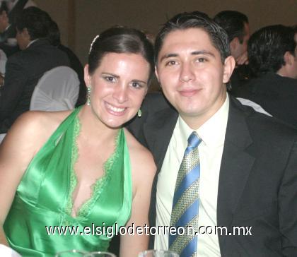 03082006
Catherine Plouin y Rivelino González.