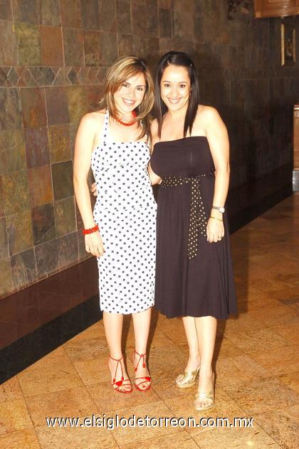 07082006
Yuvia de Eimbcke y Lilia de Serna.