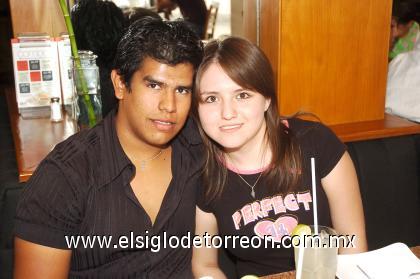 08082006
Alfredo Issa e Irlanda Jiménez.