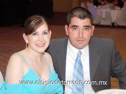 06082006 
Lilia de Mortera y Héctor Mortera.