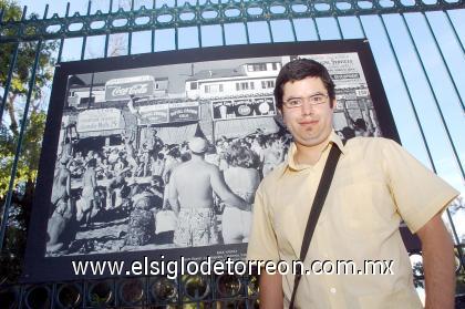 13082006 
Genaro Delgado, expositor de Circo Volador.