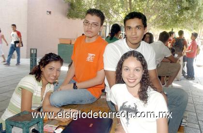 13082006 
Yolanda Mears, Armando Maturino, Alejandro Hinojosa y Rocío González.
